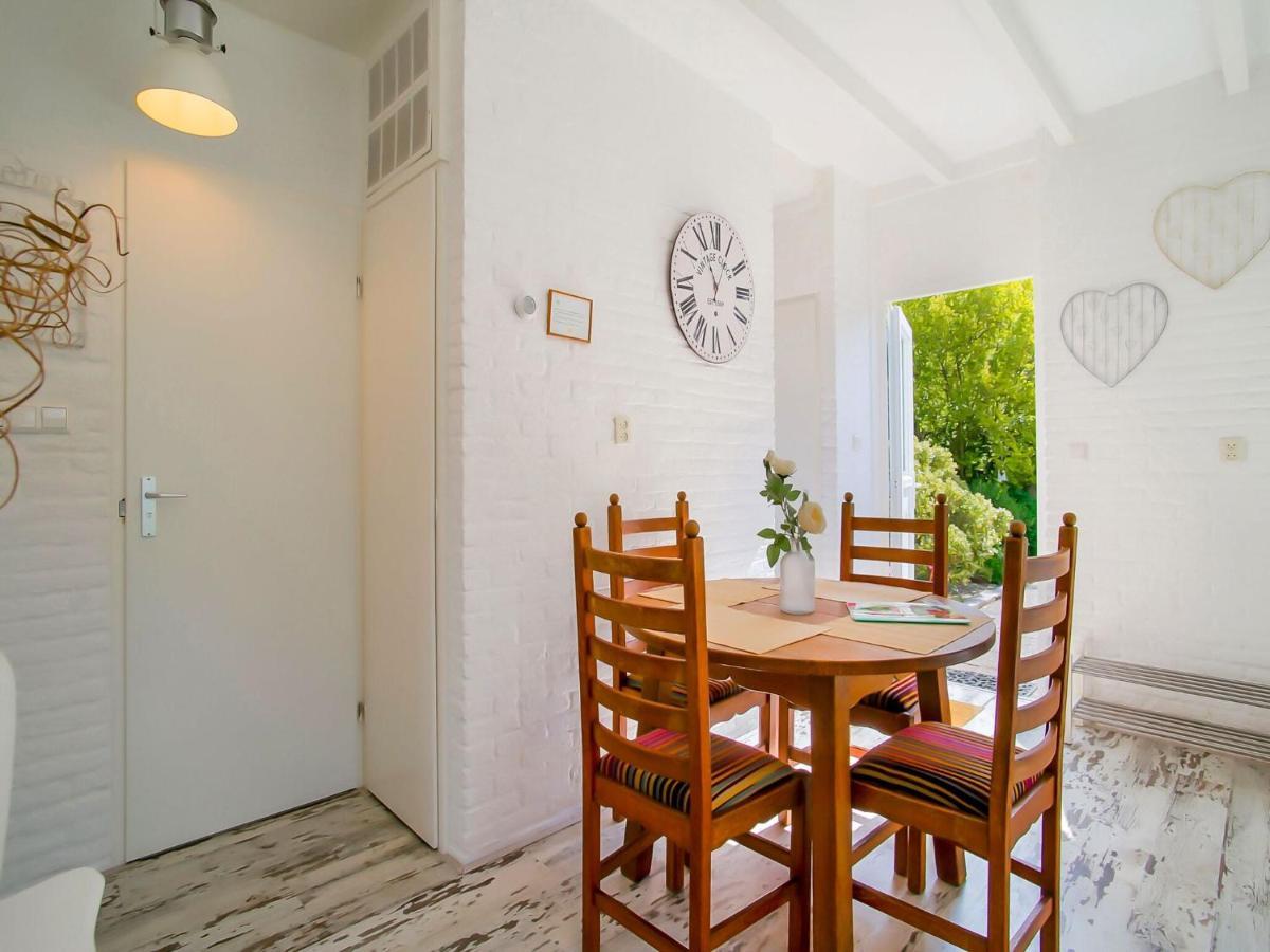 Lovely Bungalow In Noordwijkerhout With Garden Εξωτερικό φωτογραφία
