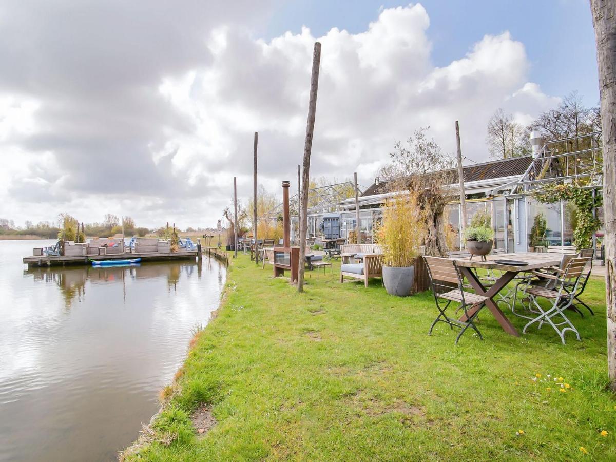 Lovely Bungalow In Noordwijkerhout With Garden Εξωτερικό φωτογραφία