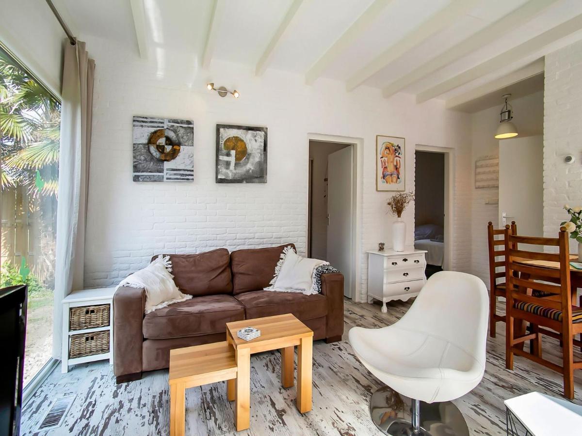 Lovely Bungalow In Noordwijkerhout With Garden Εξωτερικό φωτογραφία