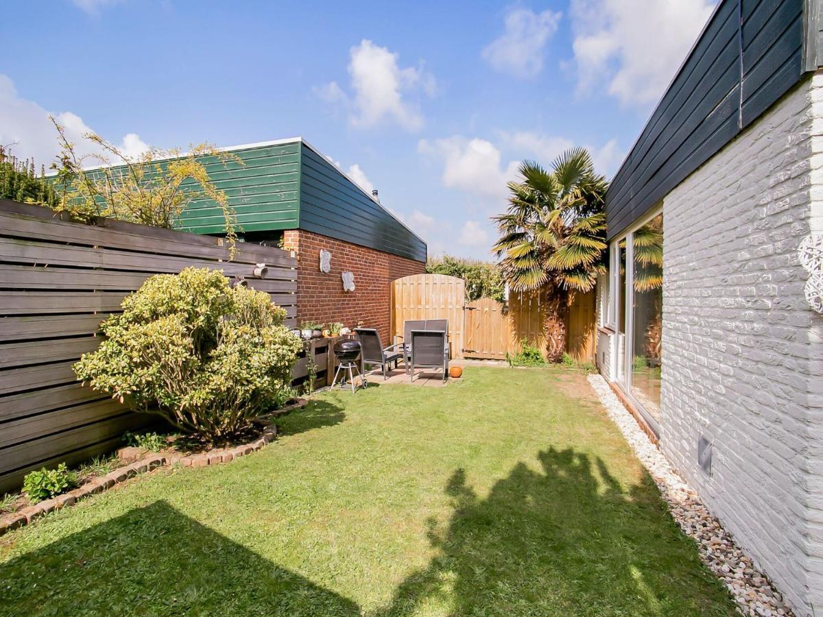 Lovely Bungalow In Noordwijkerhout With Garden Εξωτερικό φωτογραφία